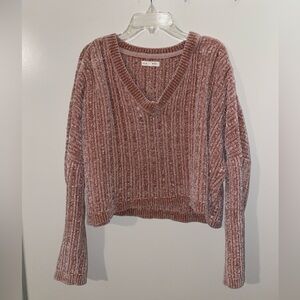 La Hearts V-Neck Chenille Sweater - Mauve